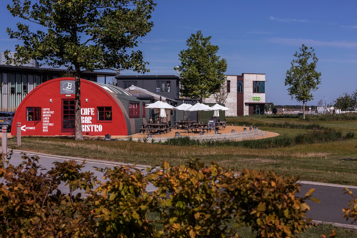 Eat and drink Alconbury Weald